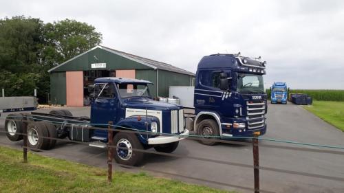 boonstra-transport-tjerkgaast-scania-ls86-BD-BD-29-1981-en-nieuwe-scania